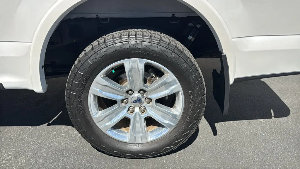 Ford F-150 photo 10