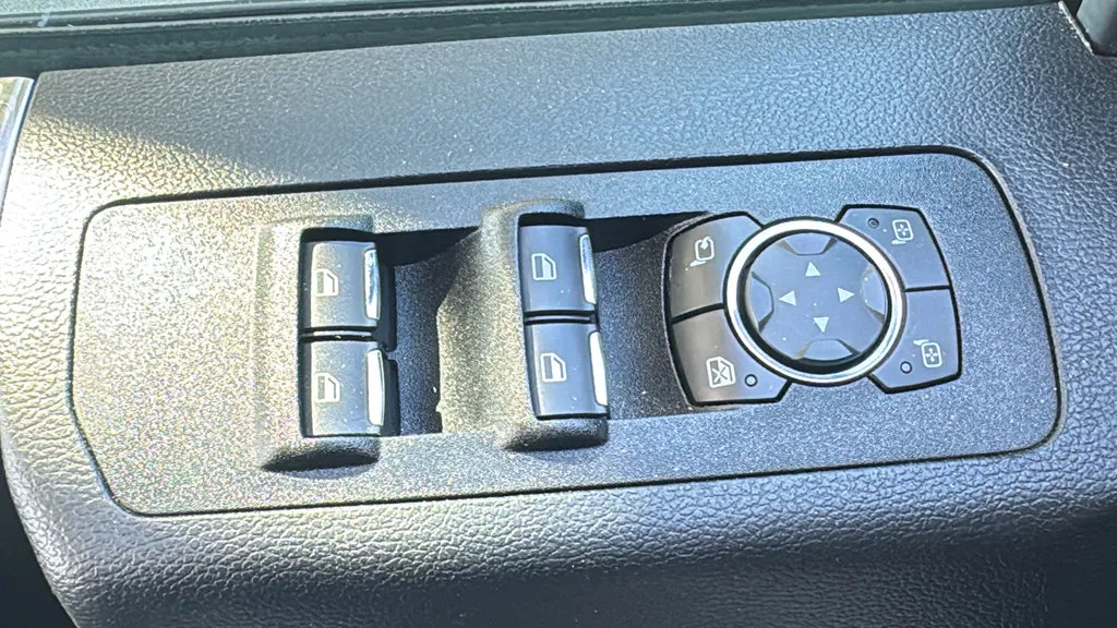 Ford F-150 photo 21