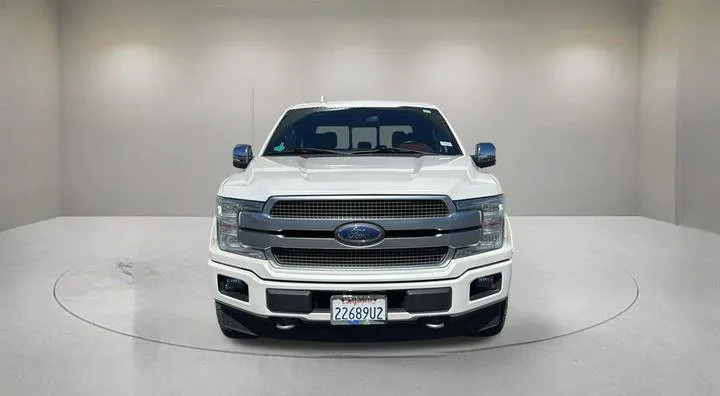 Ford F-150 photo 2