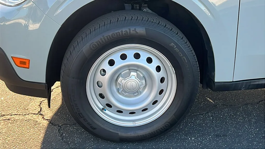 Ford Maverick photo 7