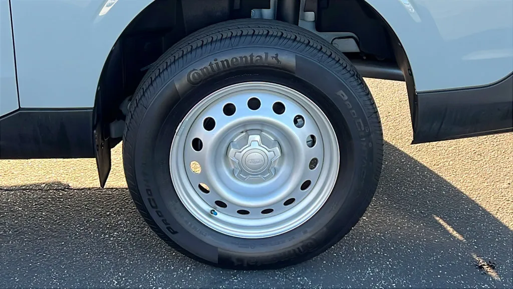 Ford Maverick photo 6