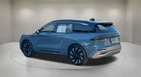 More photos of 2026 Lincoln Nautilus Black Label at Fiesta Ford, Inc., CA