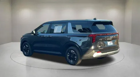 More photos of 2026 Kia Carnival Hybrid LXS at Fiesta Ford, Inc., CA