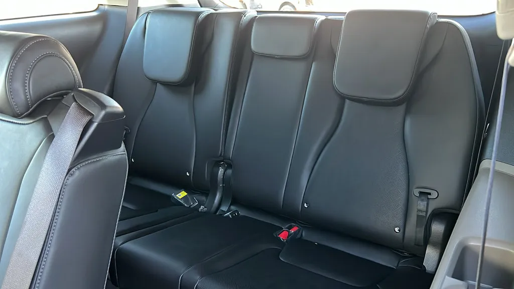 Kia Carnival photo 10