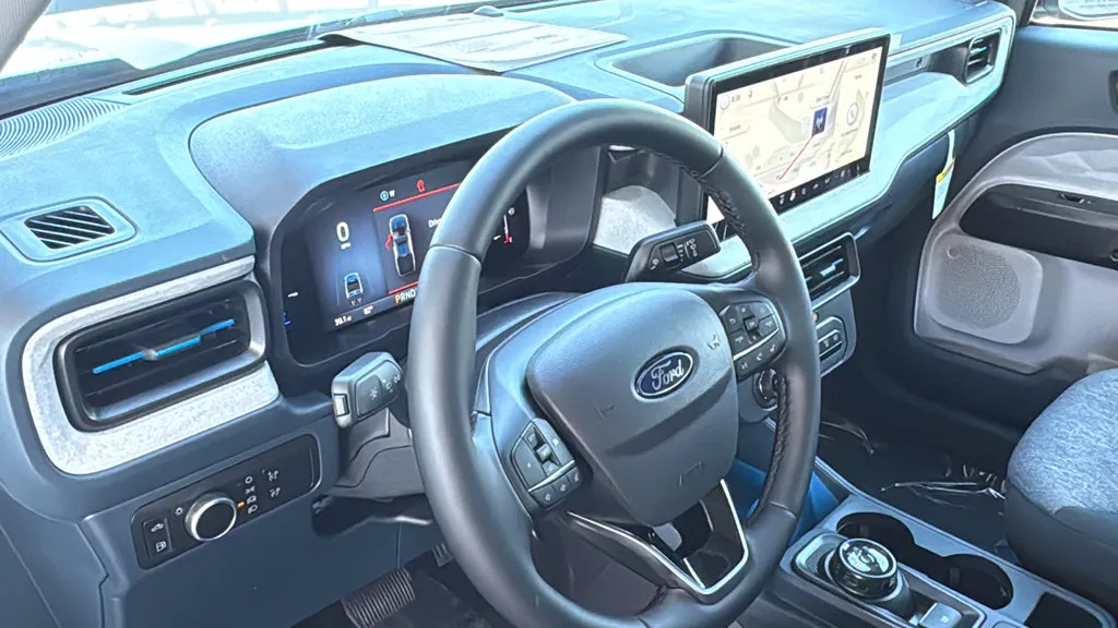 Ford Maverick photo 22