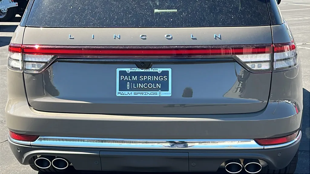 Lincoln Aviator photo 6