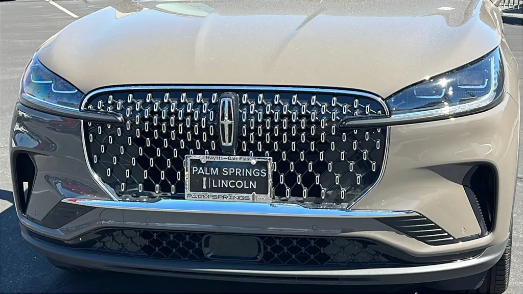 Lincoln Aviator photo 3