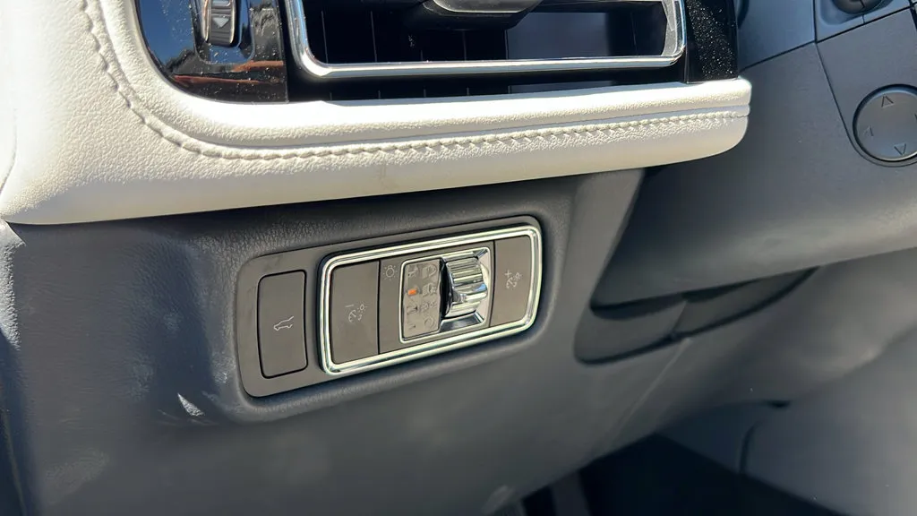 Lincoln Aviator photo 15