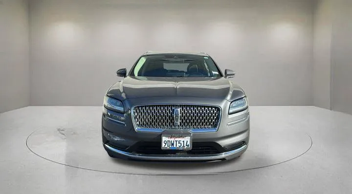 Lincoln Nautilus photo 2