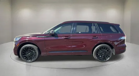 More photos of 2024 Lincoln Aviator Reserve at Fiesta Ford, Inc., CA