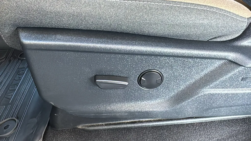 Ford F-150 photo 21