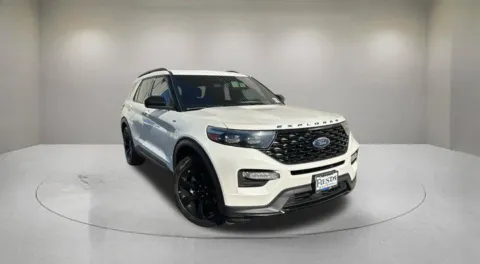 White 2024 Ford Explorer ST-Line for sale in Indio, CA