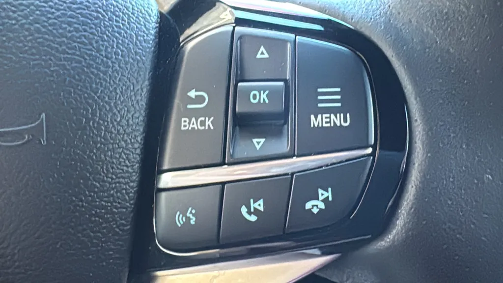 Ford Explorer photo 14