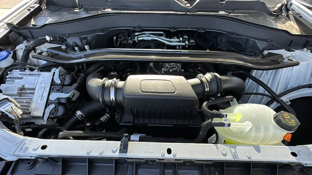 Ford Explorer photo 17
