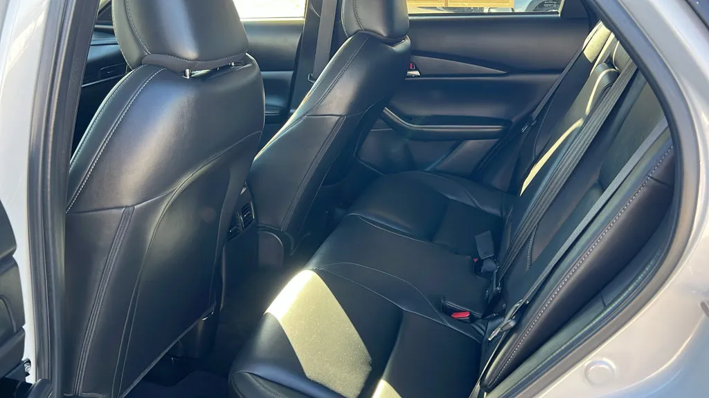 Mazda CX-30 photo 7