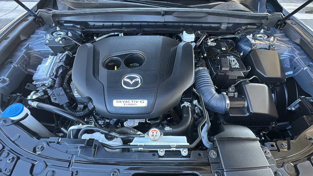 Mazda CX-50 photo 25