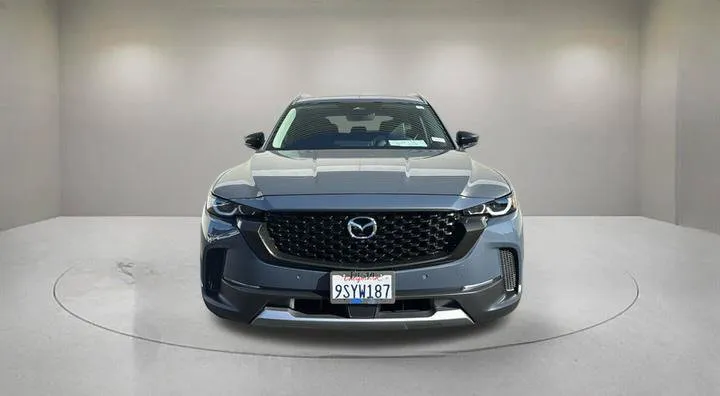 Mazda CX-50 photo 2