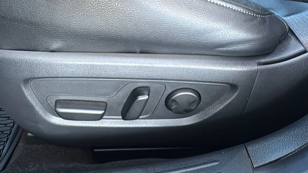 Mazda CX-50 photo 20