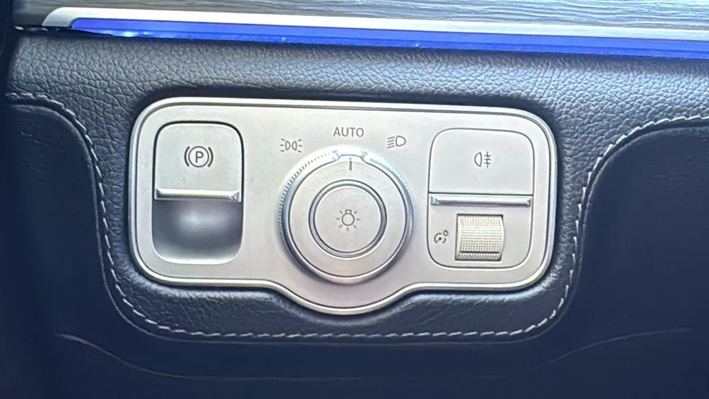 Mercedes-Benz GLE photo 17