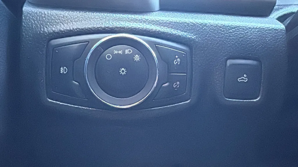 Ford Ranger photo 19