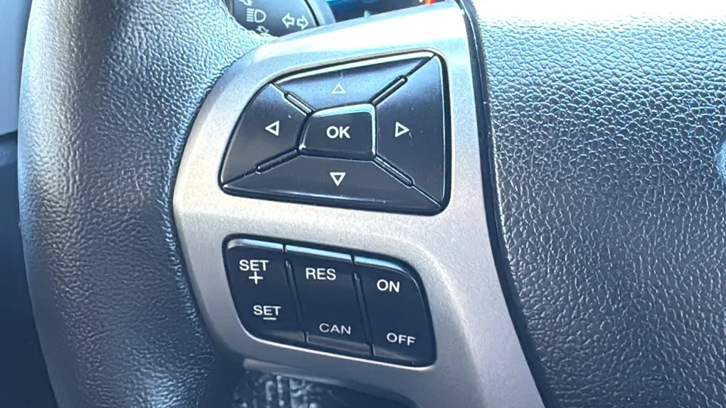 Ford Ranger photo 14