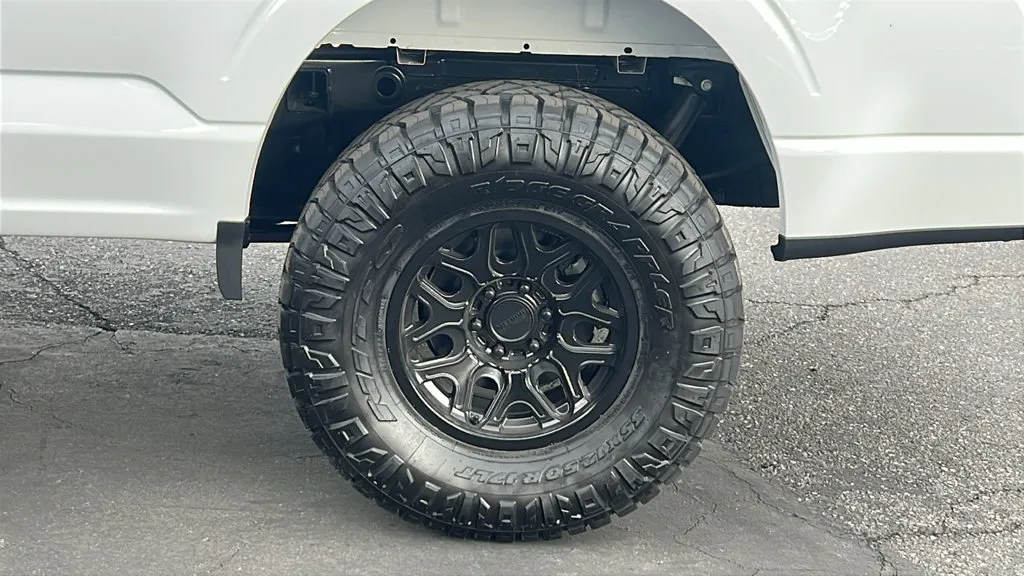 Ford F-150 photo 7