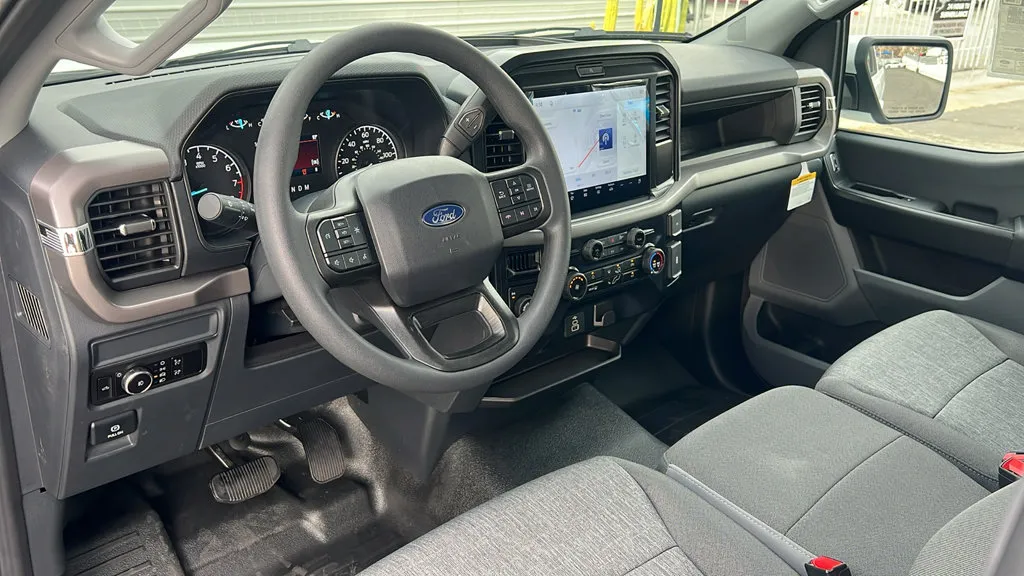 Ford F-150 photo 9