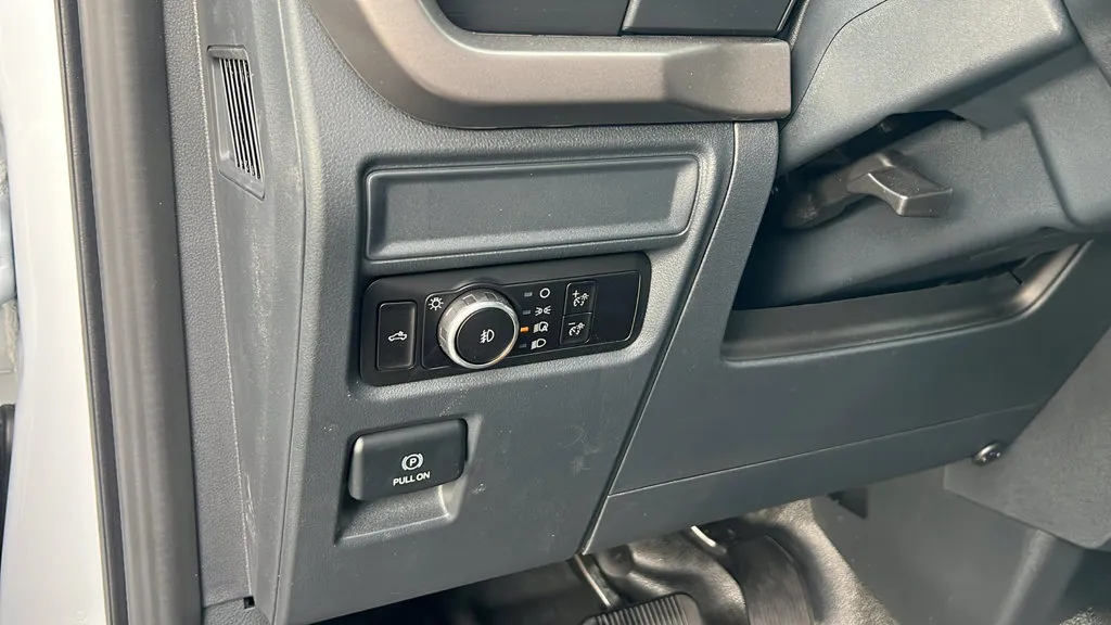 Ford F-150 photo 11