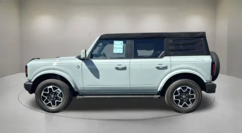 More photos of 2023 Ford Bronco Outer Banks at Fiesta Ford, Inc., CA