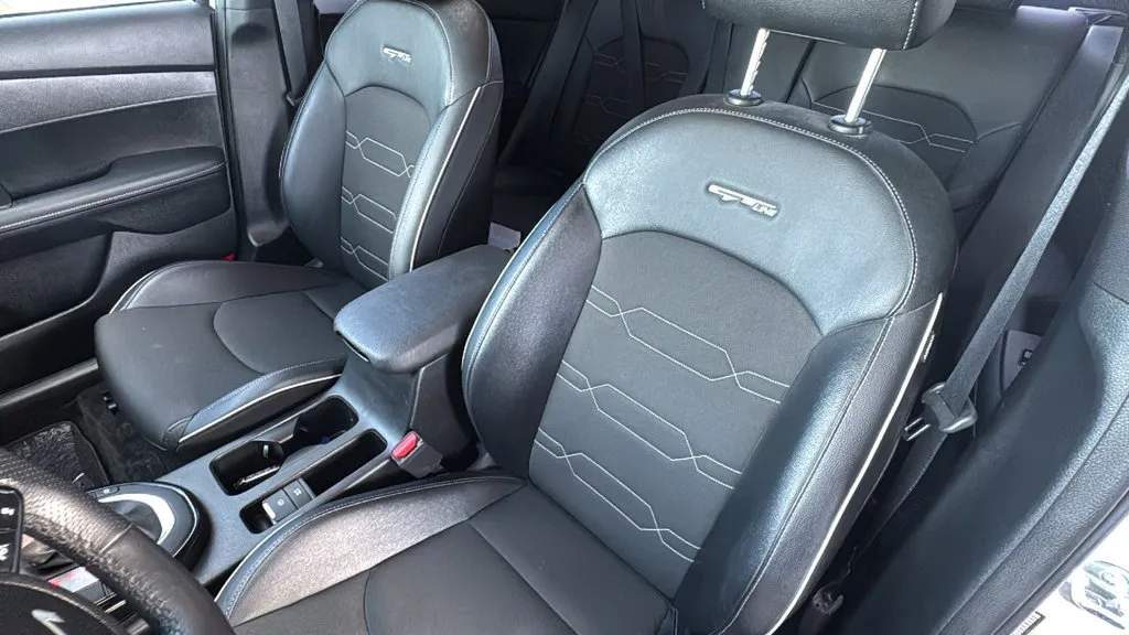 Kia Forte photo 22