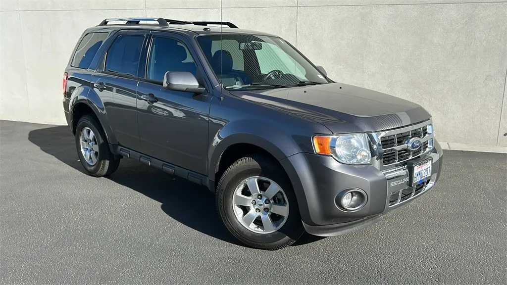 2010 Ford Escape Limited for sale in Indio, CA