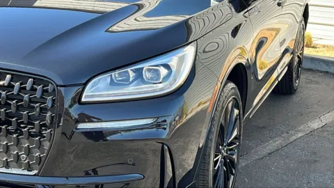 More photos of 2025 Lincoln Corsair Reserve at Fiesta Ford, Inc., CA