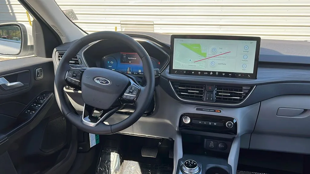 Ford Escape photo 15