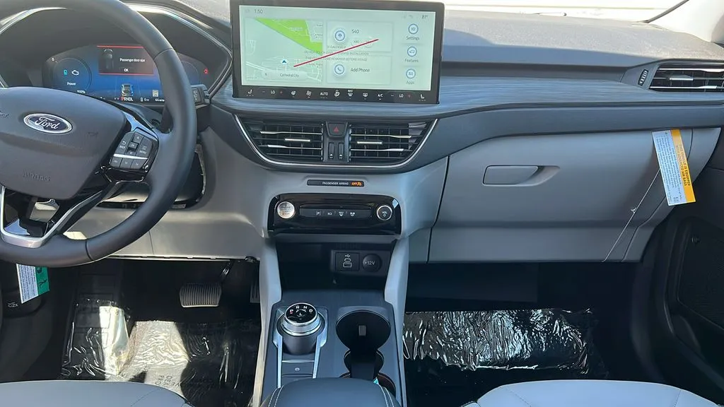 Ford Escape photo 14
