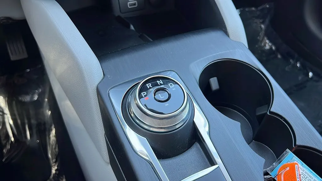 Ford Escape photo 22