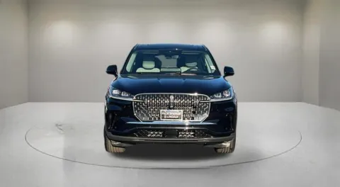 Photos of 2025 Lincoln Aviator Reserve for sale in Indio, CA at Fiesta Ford, Inc.