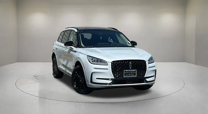 White 2025 Lincoln Corsair Reserve for sale in Indio, CA