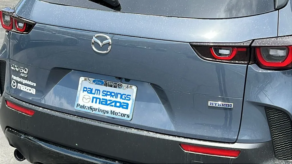 Mazda CX-50 photo 10