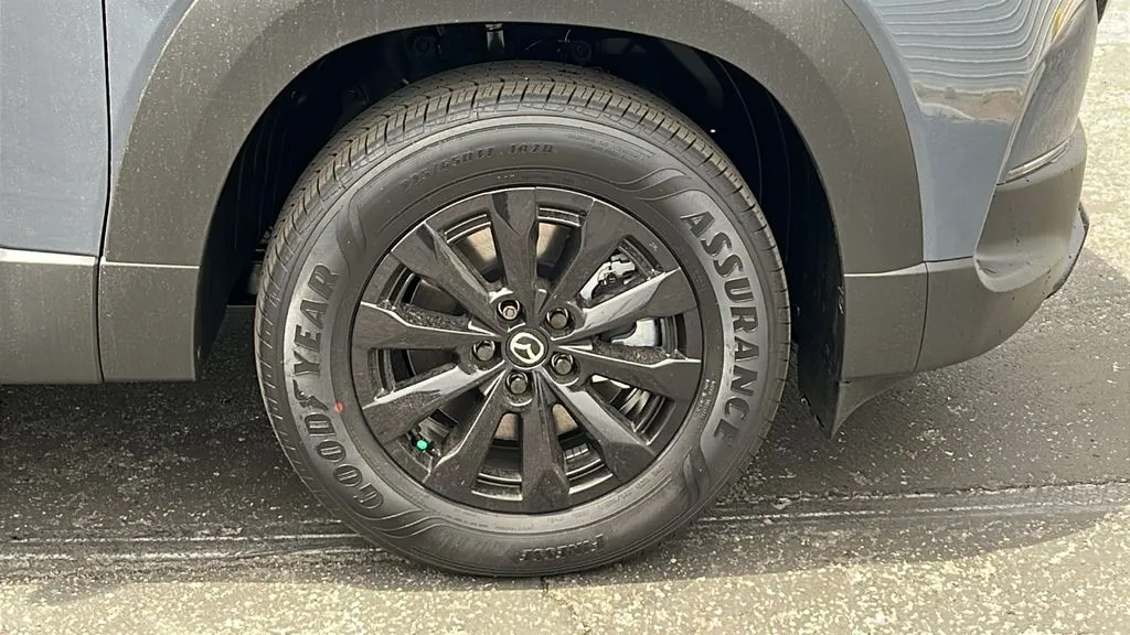 Mazda CX-50 photo 12
