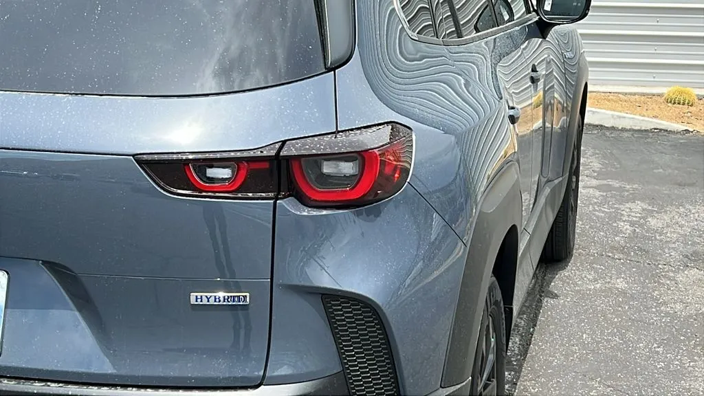Mazda CX-50 photo 9