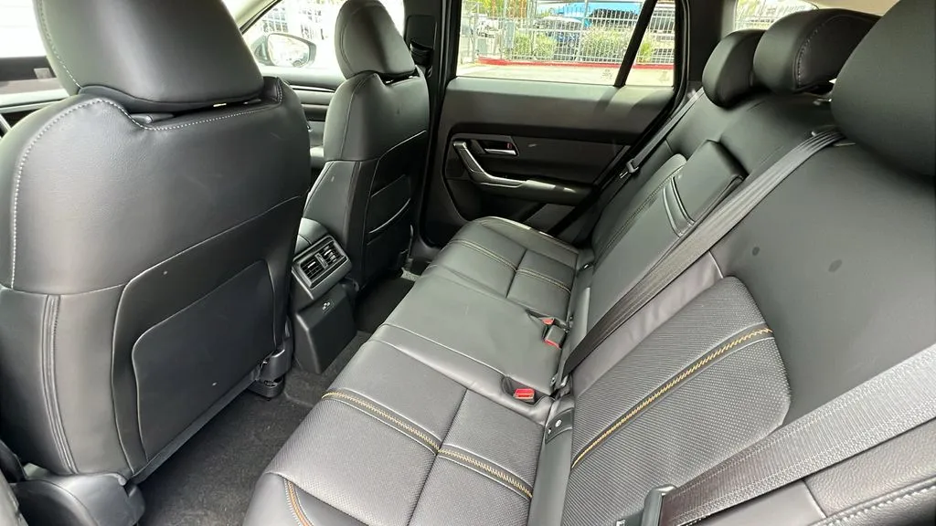 Mazda CX-50 photo 16