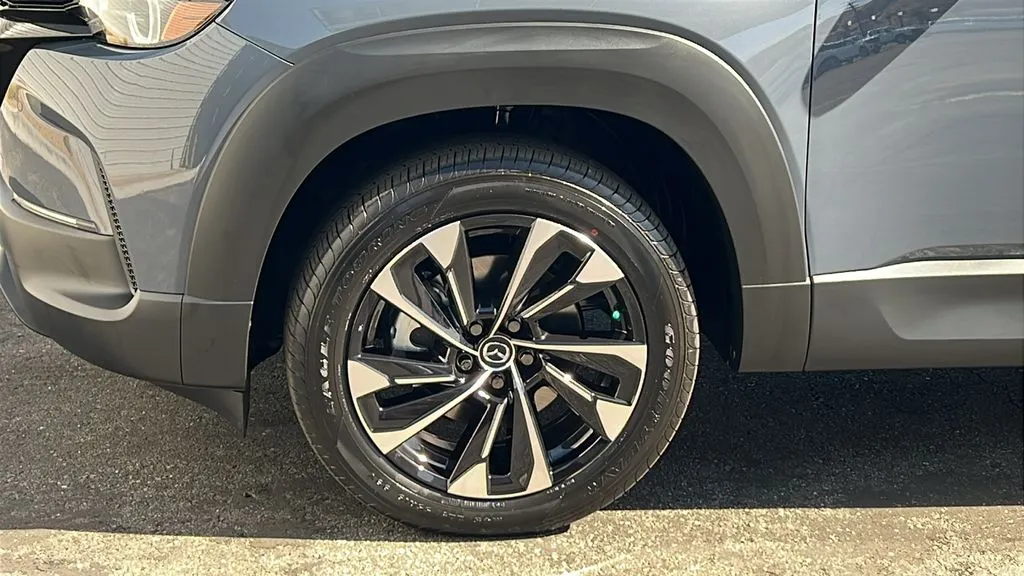 Mazda CX-50 photo 6