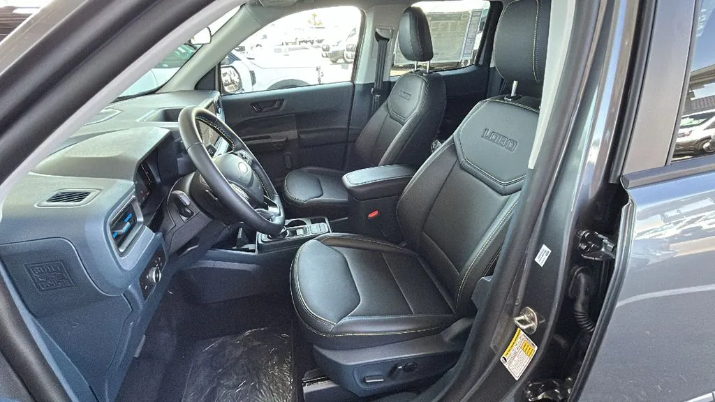 Ford Maverick photo 15