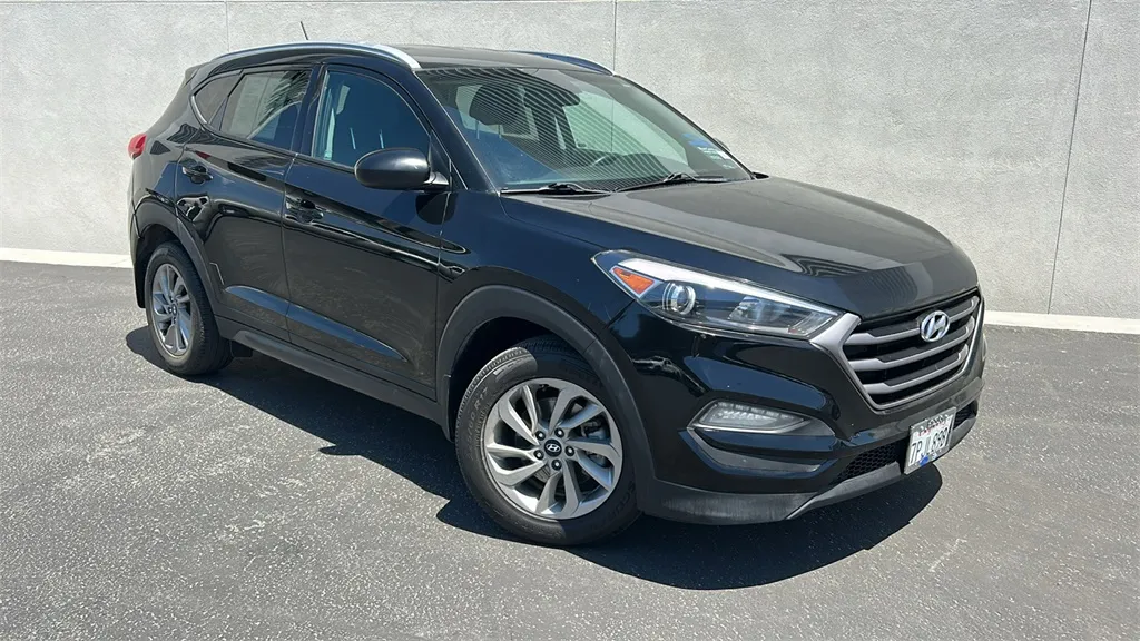2016 Hyundai Tucson SE for sale in Indio, CA