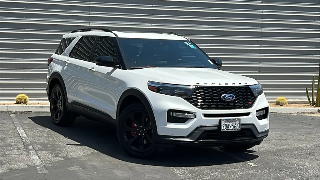 White 2022 Ford Explorer ST for sale in Indio, CA