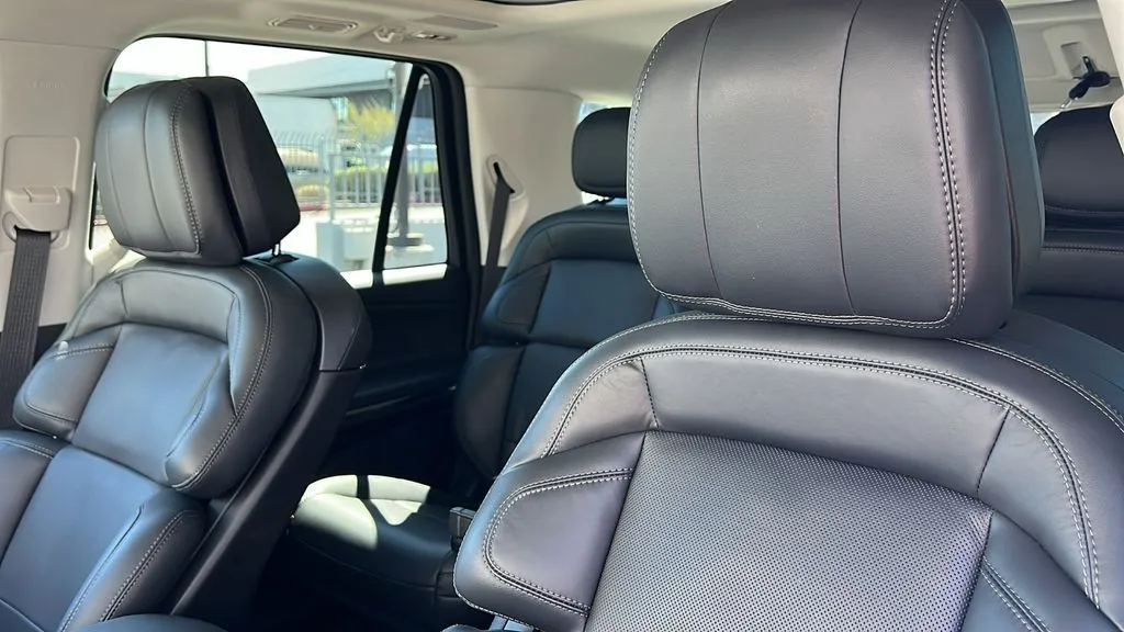 2025 Lincoln Navigator Reserve - Photo 7