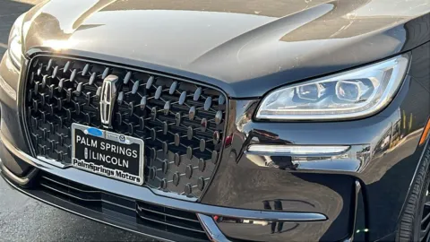 More photos of 2025 Lincoln Corsair Plug-In Hybrid Grand Touring at Fiesta Ford, Inc., CA
