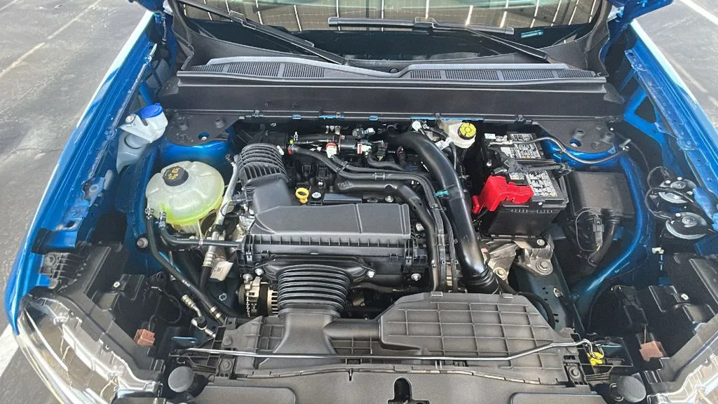 Ford Maverick photo 22