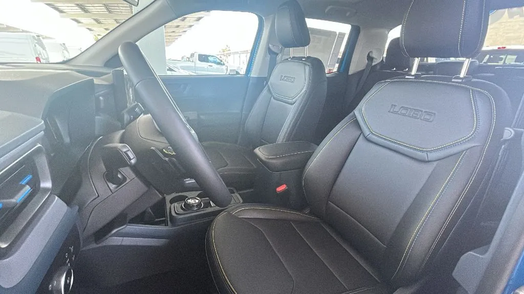 Ford Maverick photo 18