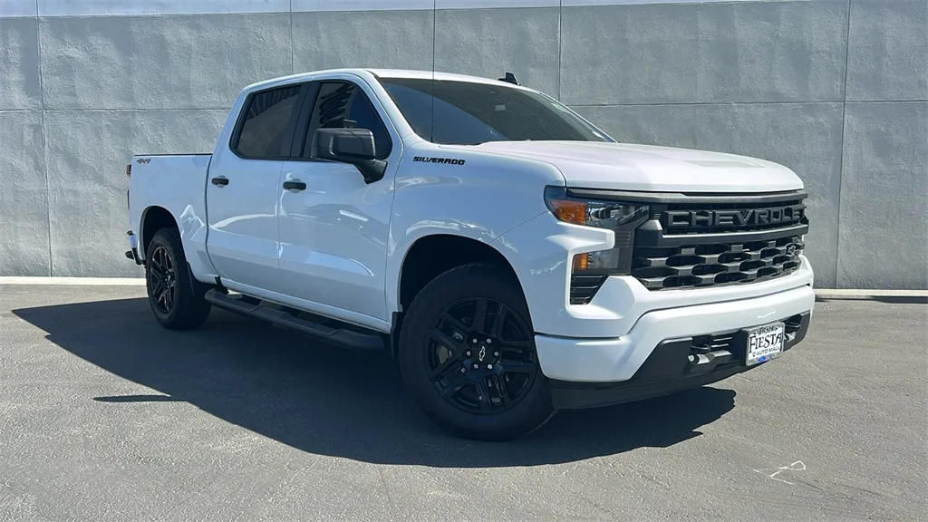 White 2024 Chevrolet Silverado 1500 Custom for sale in Indio, CA